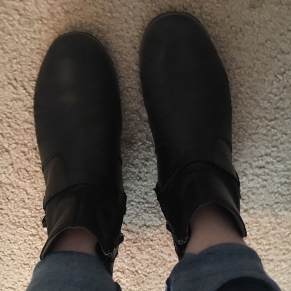 Teva Delavina boots